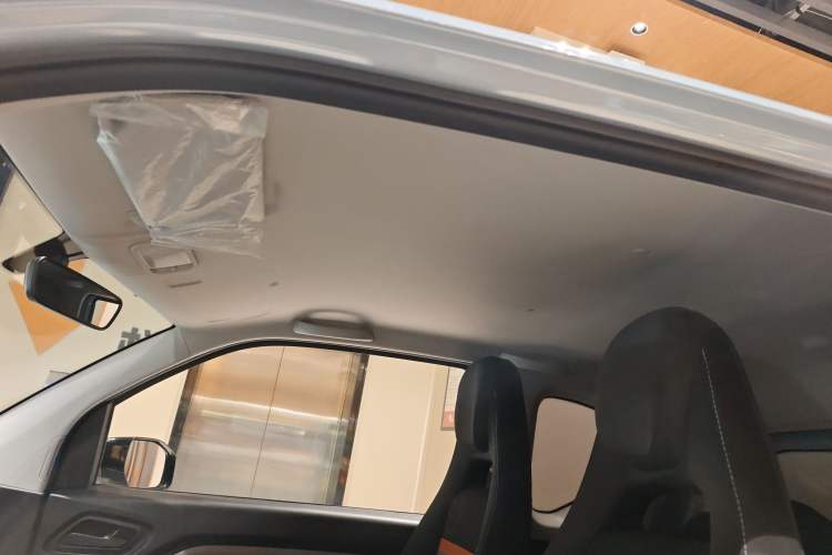 Used Wuling Hongguang MINIEV 2022 Easy Version Lithium Iron Phosphate