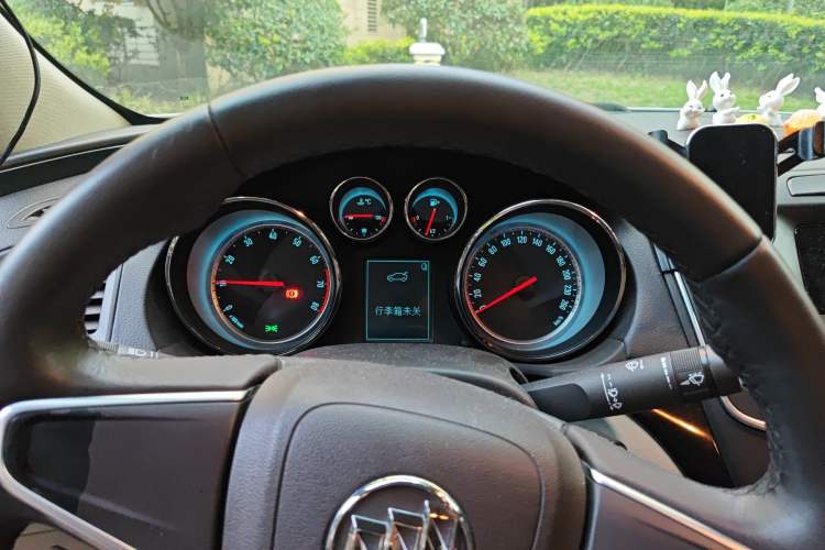 Used Buick Regal 2014 2.0L Leading Fashion Edition