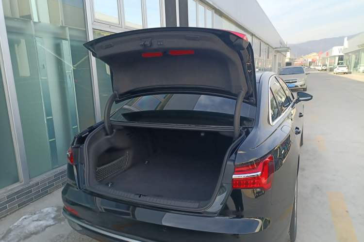 Used Audi A6L 2023 Revised 45 TFSI Prestige Dynamic Edition
