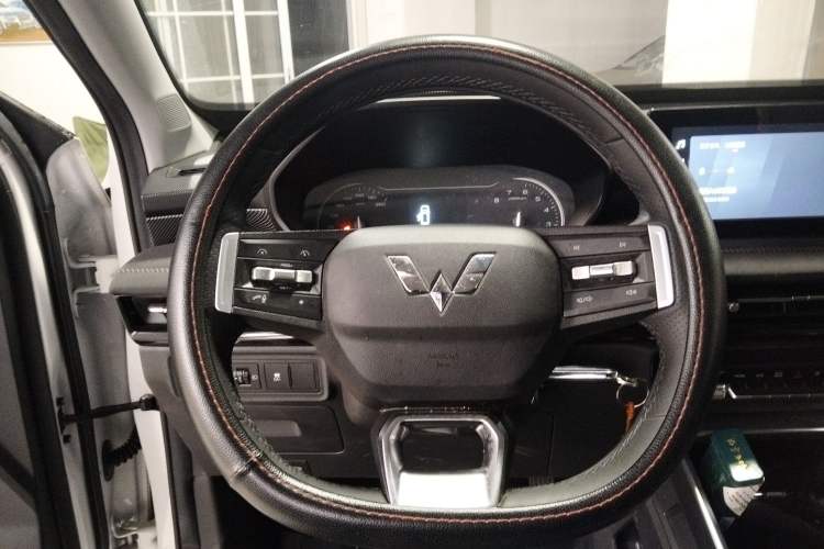 Used Wuling Alvez 2022 1.5L Manual Comfort Version