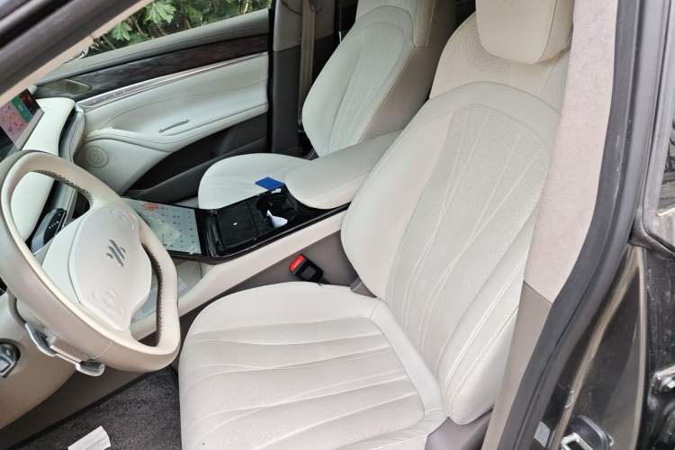 Used IM L7 2022 Dynamic Model