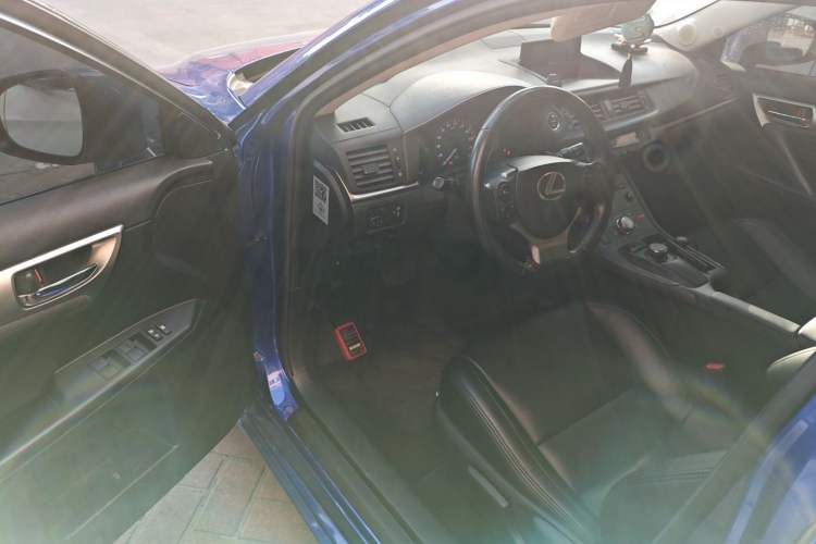 Used Lexus CT 2014 CT200h Comfort Edition Monochrome

