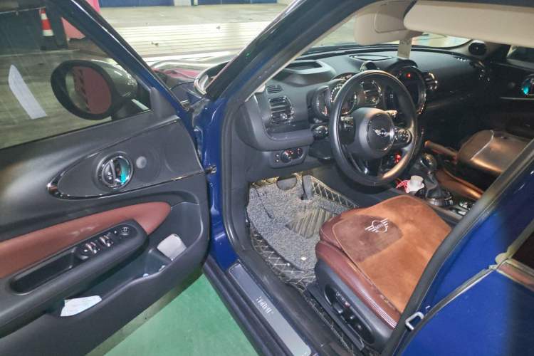 Used MINI Clubman 2016 Updated 1.5T COOPER Geek Edition Driver Seat