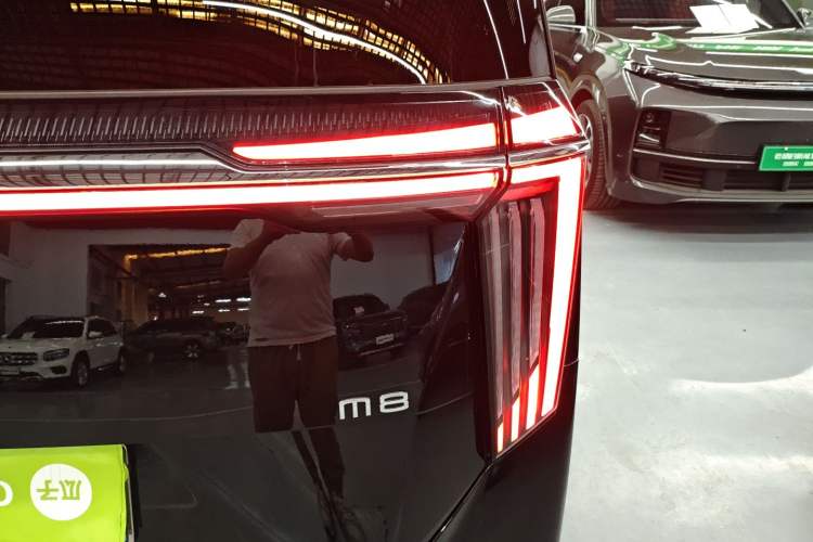 Used GAC Trumpchi M8 2024 Master Series 400T Ultimate Edition Right Rear Taillight