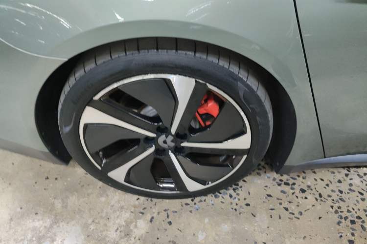 Used Nio ET7 2022 75 kWh Exterior 4