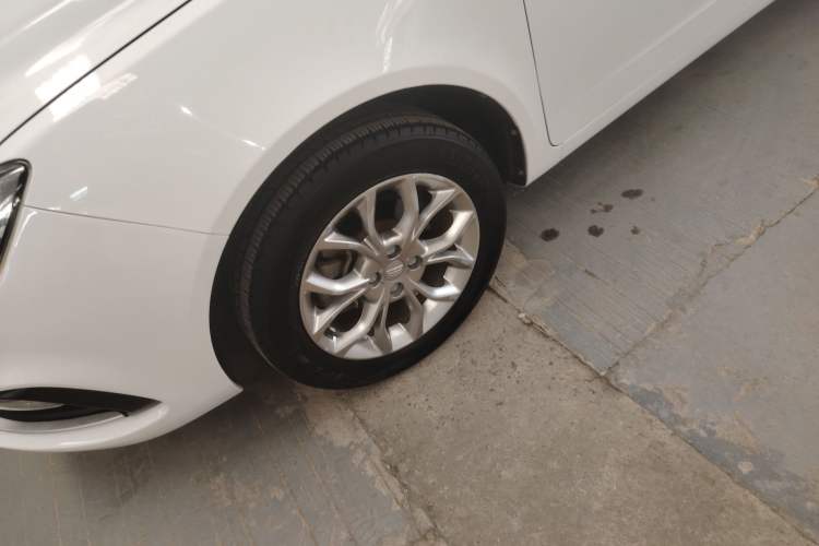 Used Geely Auto Vision 2018 1.5L Automatic Happiness Edition Exterior 4