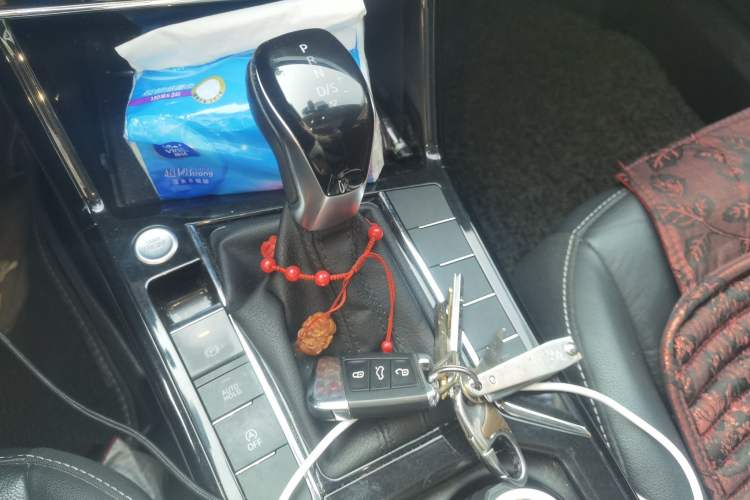 Used Volkswagen Passat 2023 Revised 330TSI Starry Elite Edition Gear Lever