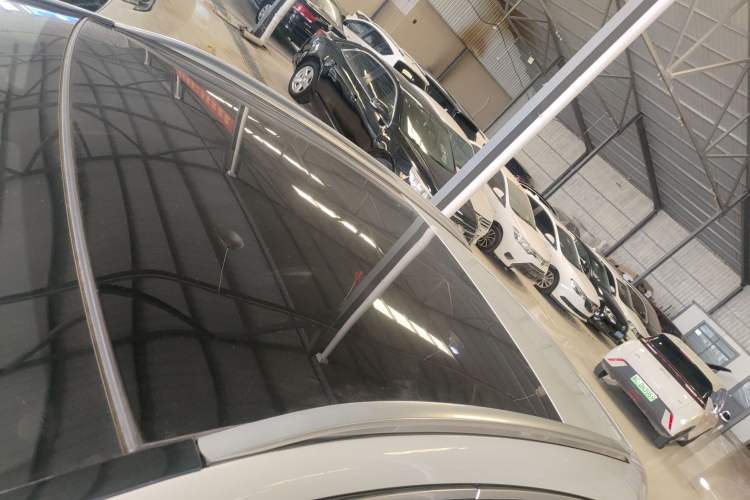 Used Infiniti QX30 2017 1.6T Two-Wheel-Drive Sport Edition
