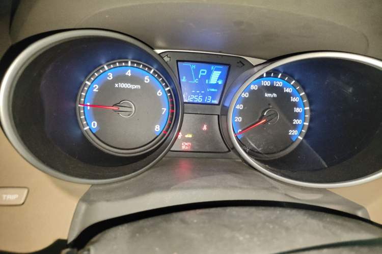 Used Hyundai ix35 2012 2.0L Automatic Two-Wheel Drive Elite Edition GLS Odometer Close Up