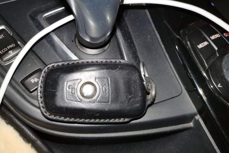 Used BMW 3 Series 2018 320Li Fashion Model Vehicle Key