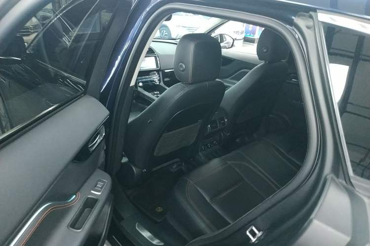 Used Jaguar F-PACE 2019 2.0T Four-Wheel Drive Urban Luxury Edition