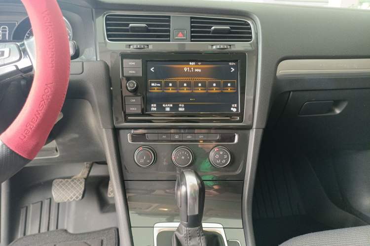 Used Volkswagen Golf 2019 1.6L Automatic Comfort Model China V Standard
