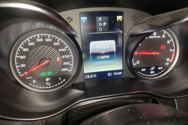 Used Mercedes-Benz GLC AMG 2018 AMG GLC 63 4MATIC+ Odometer Close Up