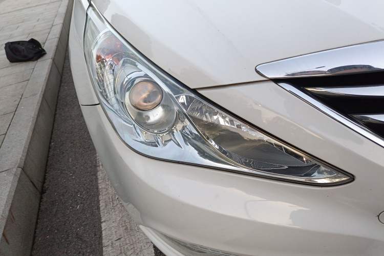 Used Hyundai Sonata 2014 2.0L Automatic Luxury Edition