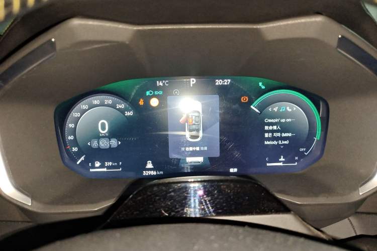 Used Lynk & Co 05 2023 2.0TD Two-Wheel Drive Shine Halo