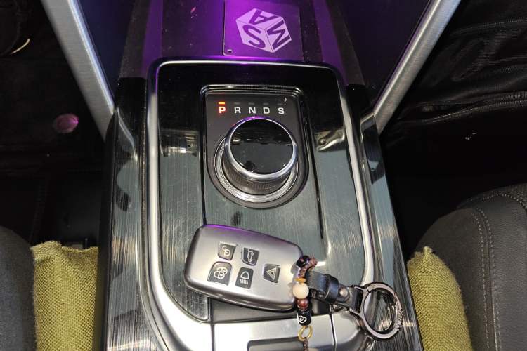 Used Land Rover Discovery Sport 2017 2.0T SE
