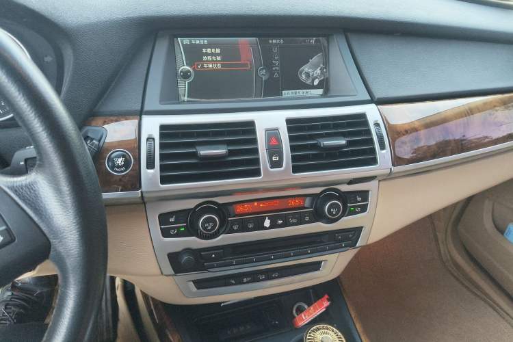 Used BMW X5 2013 xDrive35i Leading Model Audio And AC Panel