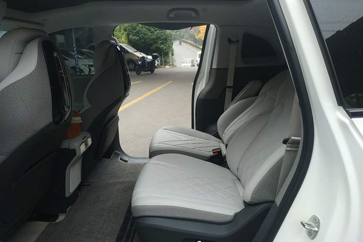 Used ARCFOX Kaola 2023 Family Edition
