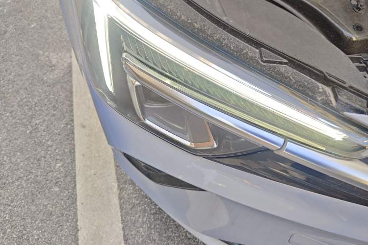 Used Rising ER6 2021 New Dynamic Edition 620km Smart Enjoyment Version
