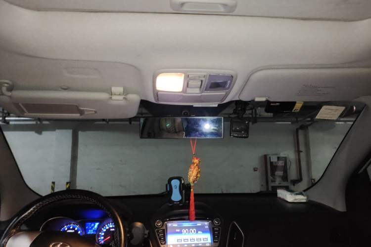 Used Hyundai ix35 2013 2.0L Automatic 2WD Comfort GL China IV Standard