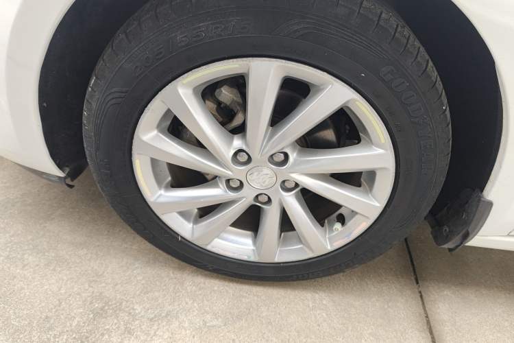 Used Buick Verano 2015 Sedan 15S Automatic Leading Model