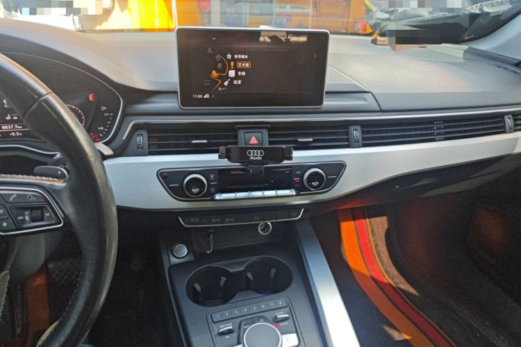 Used Audi A4L 2018 30th Anniversary Edition 40 TFSI Fashion Model