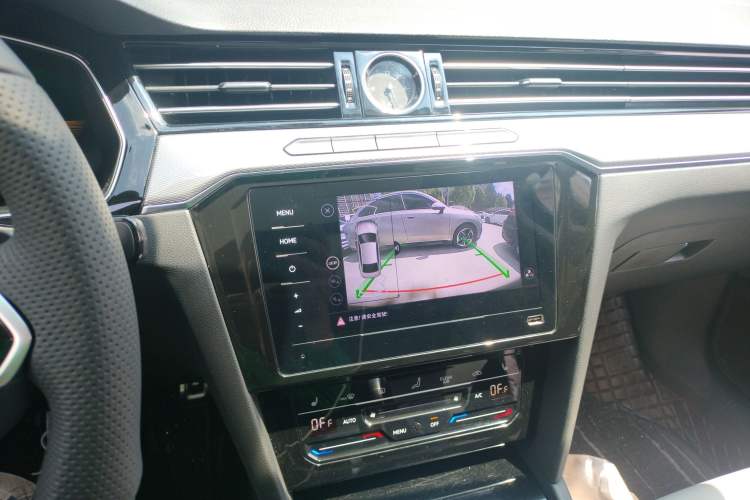 Used Volkswagen Magotan 2023 2 Million Units Limited Edition 330TSI DSG Leading Version Audio And AC Panel