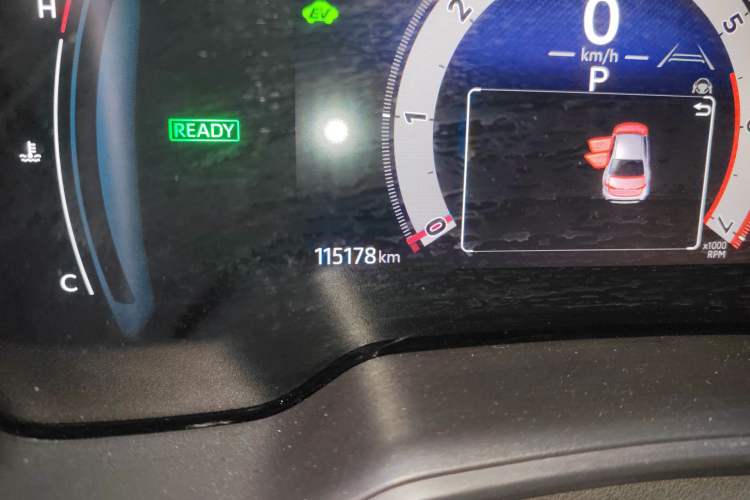 Used Toyota Corolla 2024 1.8L Smart Electric Hybrid Dual-Engine Elite Edition