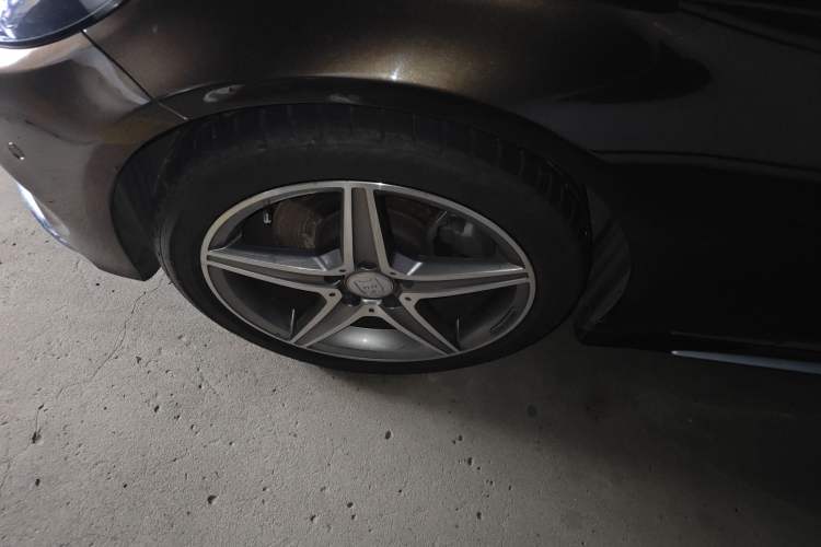 Used Mercedes-Benz C-Class 2015 C 300 L Sport Edition
