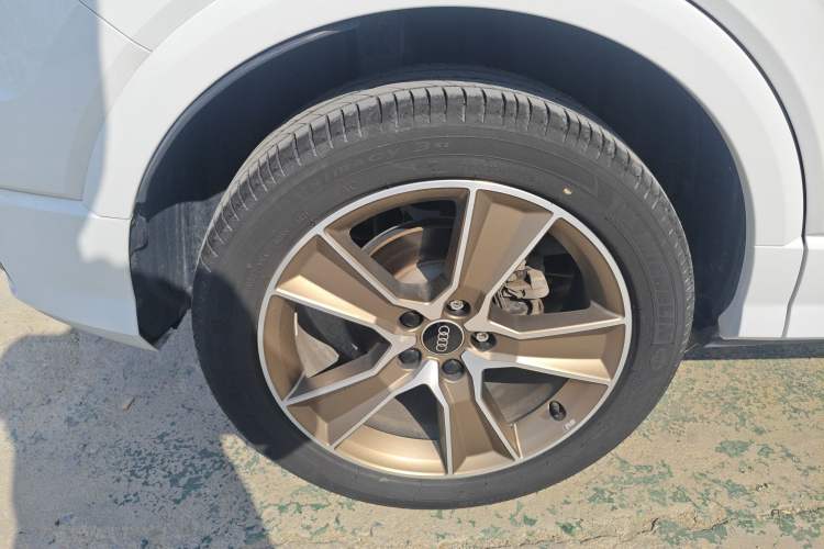 Used Audi Q2L 2022 35 TFSI Fashion Dynamic Model Right Rear Wheel Hub