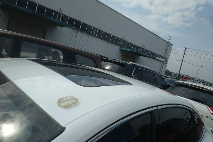 Used CHANGAN Eado 2019 High-Energy Edition 1.6L GDI Manual Pioneer Model China VI Standard Roof