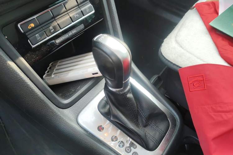 Used Volkswagen Sharan 2016 380TSI Comfort Edition 7-Seater
