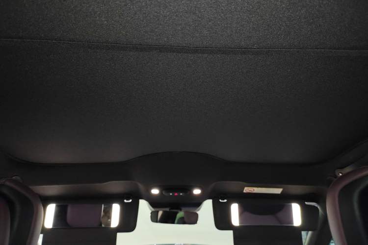 Used Xiaomi Auto SU7 2024 Rear-Drive Ultra-Long Range Advanced Pro-Level Intelligent Driving Version
