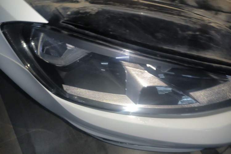 Used Volkswagen Golf 2015 1.6L Manual Fashion Edition