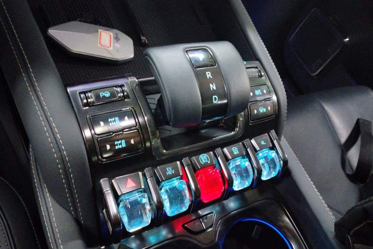 Used Formula Leopard 5 2023 Navigator Edition