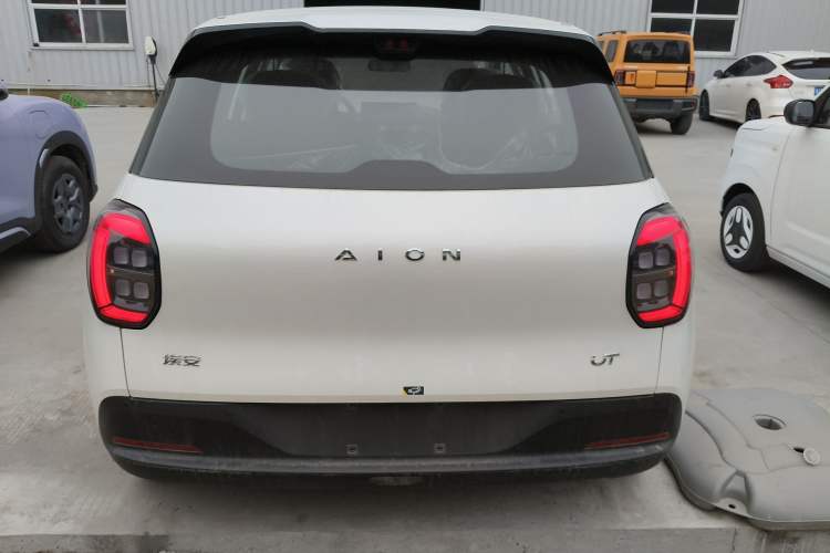 Used AION UT 2025 330 Starlight Edition