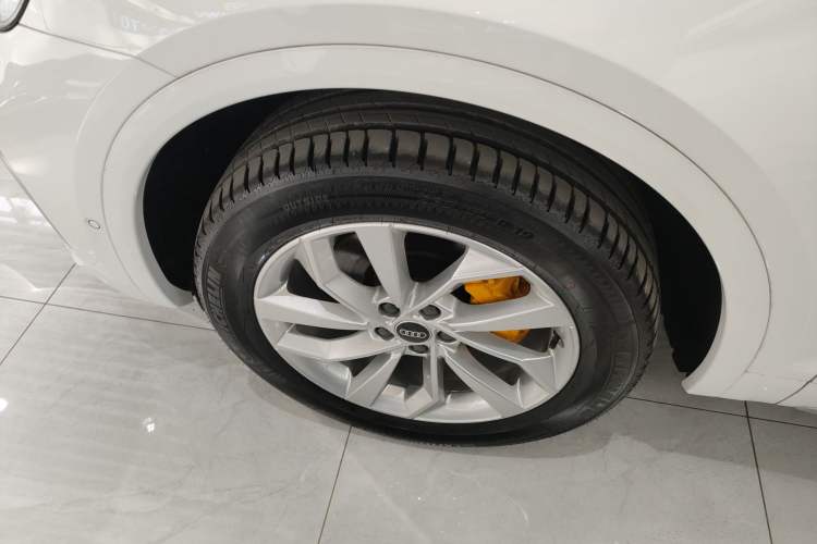 Used Audi Q5L 2022 Updated 40T Luxury Dynamic Edition