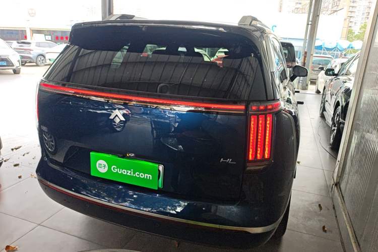 Used Hyptec HL 2025 700 Ultra Six-Seater All-Wheel-Drive LiDAR Version Rear Right 45 Deg