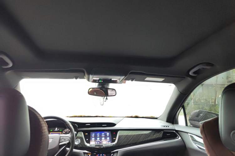 Used Cadillac XT6 2021 28T Six-Seater Four-Wheel-Drive Luxury Version
