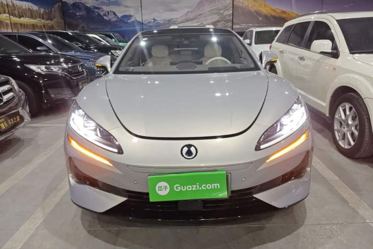 Used Denza Z9GT 2024 1100 Four-Wheel Drive Max Edition Front