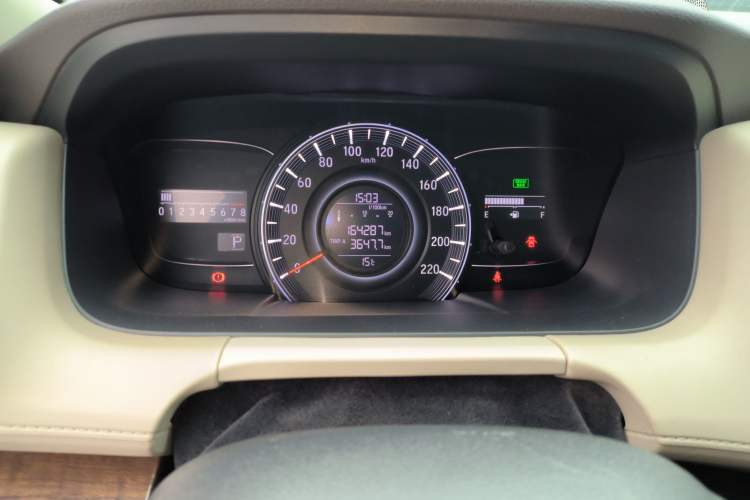 Used Honda Odyssey 2015 Revised 2.4L Luxury Edition