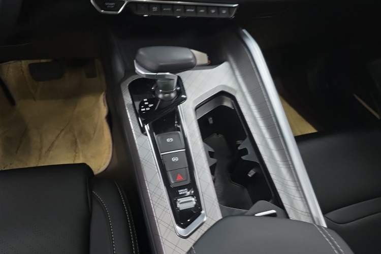 Used Geely Auto Preface 2023 2.0TD Luxury Version