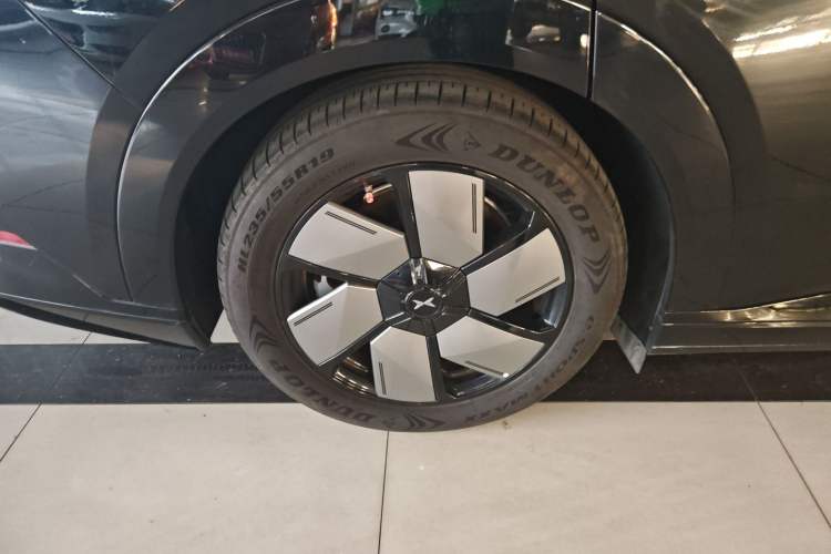 Used XPeng X9 2024 610 Long-Range Pro