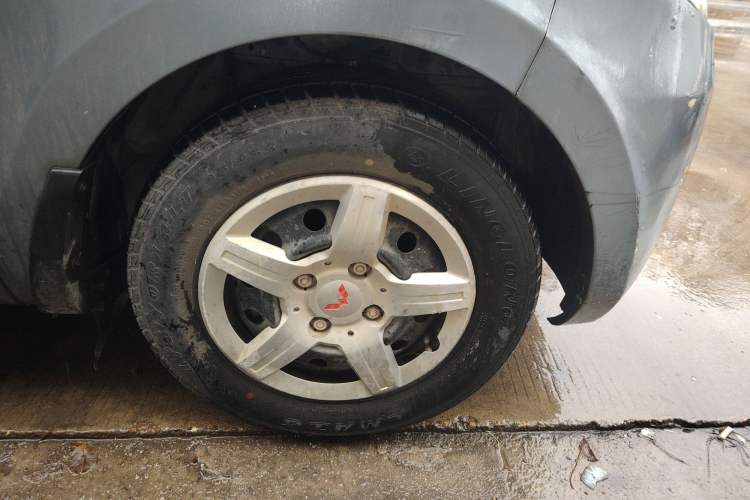 Used Wuling Hongguang 2014 1.5L Base Version
