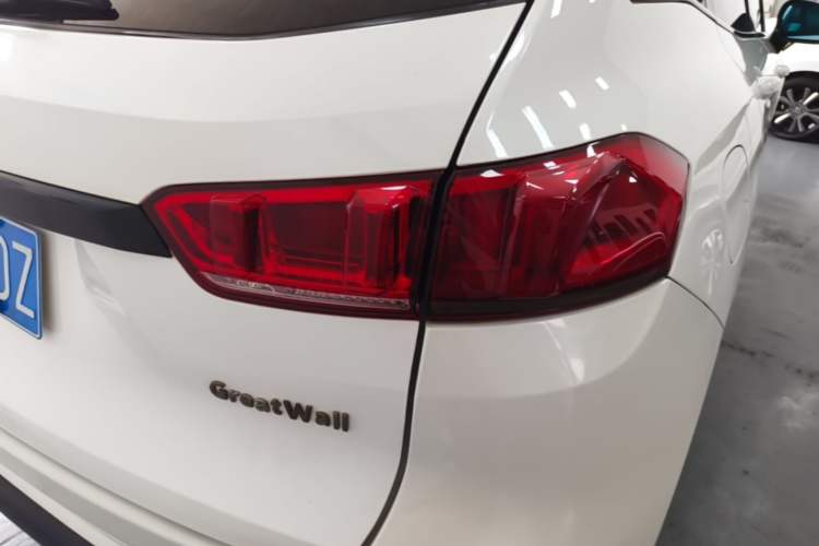 Used Wey VV7 2017 2.0T Ultra-Luxury Version
