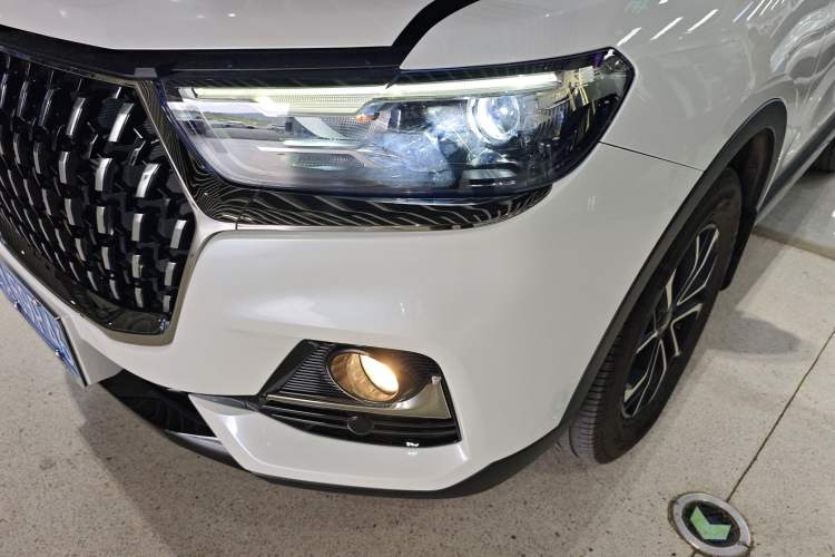 Used Haval H6 2023 National Trend Edition 1.5T Automatic Urban Version Left Front Headlight