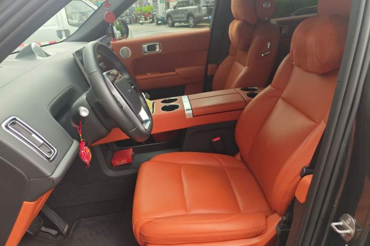 Used Li Auto L8 2023 Pro Model