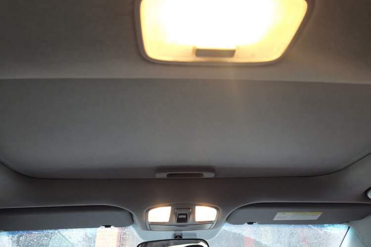 Used Hyundai Elantra (6th Generation / Lingdong) 2016 1.6L Automatic ZhiXuan – Elite Version Headliner