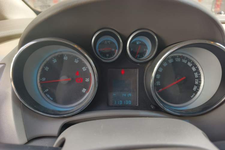 Used Buick GT 2012 GT 1.6L Manual Entry-Level Model Instrument Cluster