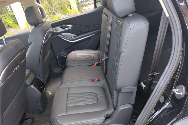 Used Hongqi HS7 PHEV 2024 2.0T PHEV Four-Wheel Drive Flagship Edition 7 Seats
